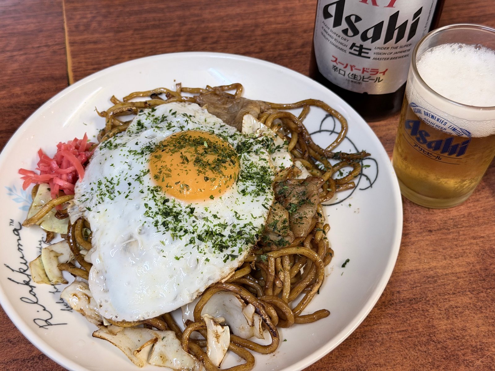 焼きそばとビール